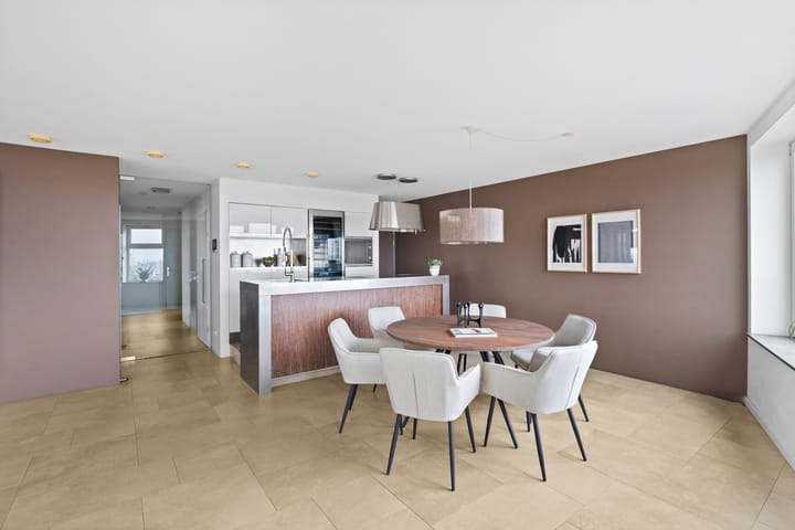 Photo 24 of Emmasingel 31-277