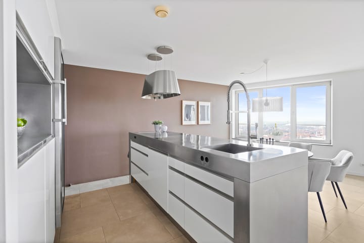 Photo 29 of Emmasingel 31-277