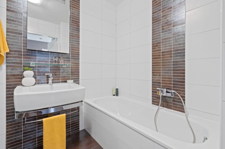 Photo 41 of Emmasingel 31-277