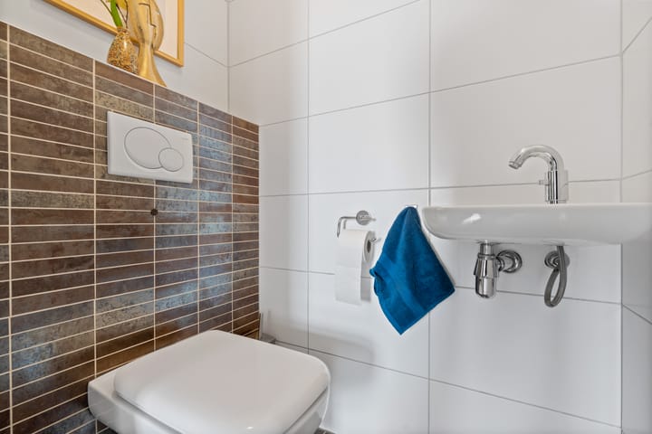 Photo 43 of Emmasingel 31-277