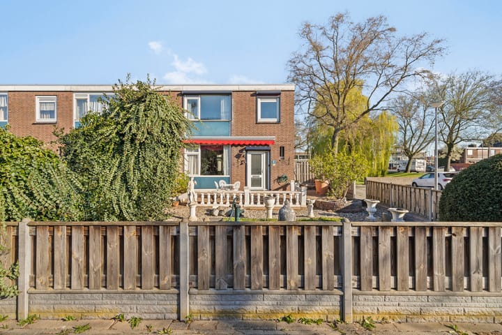 Foto 2 van Willem Weysingel 13