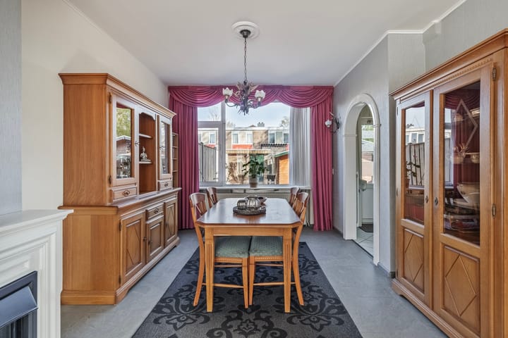 Foto 6 van Willem Weysingel 13