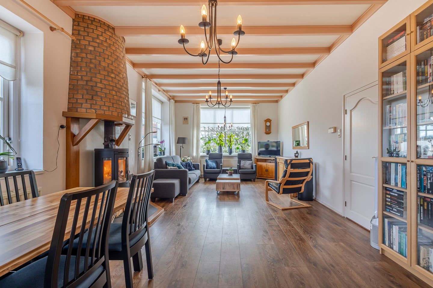 Foto 10 van Rijksweg 13