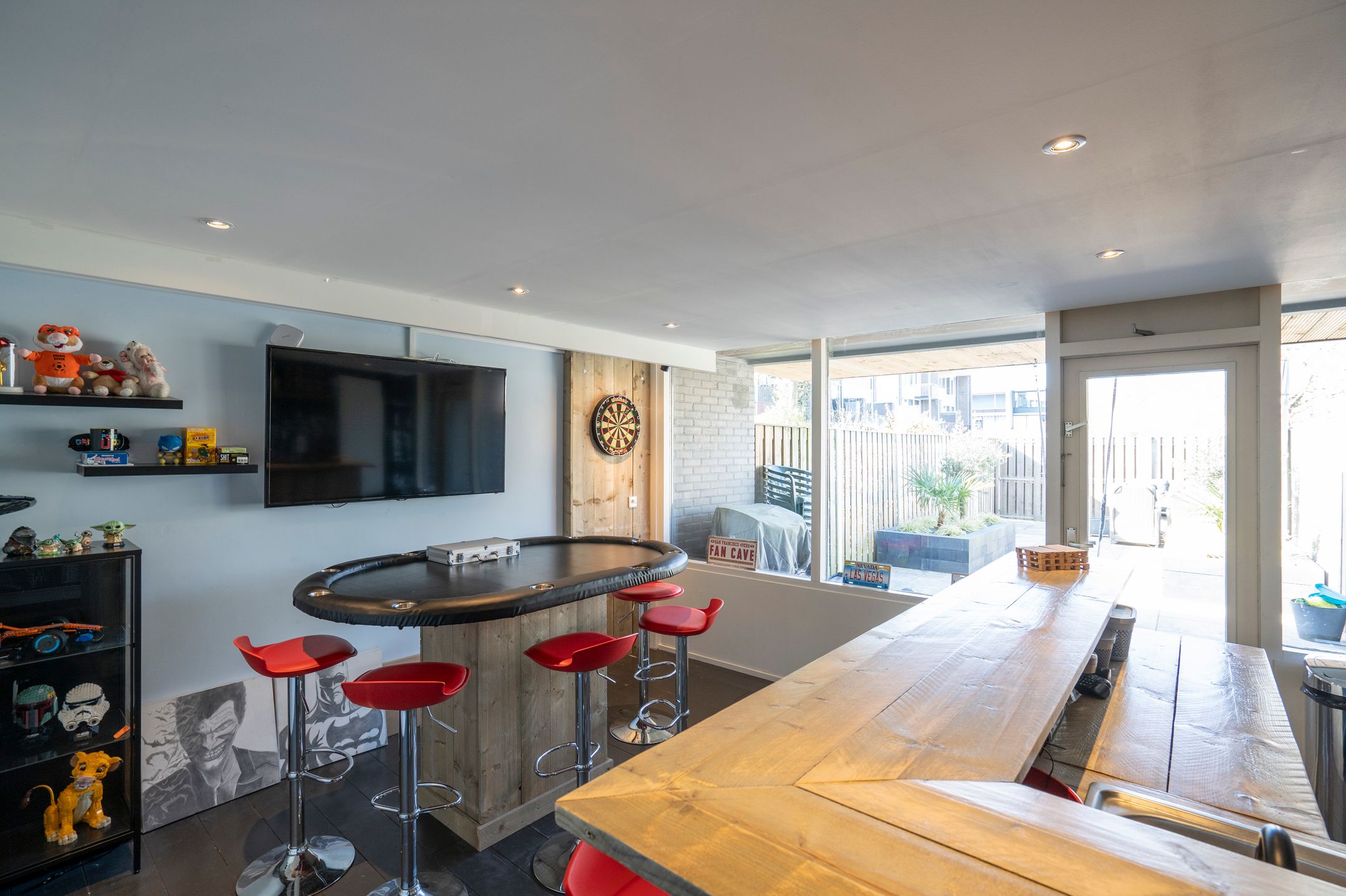 Photo 9 of Hoofdwal 115