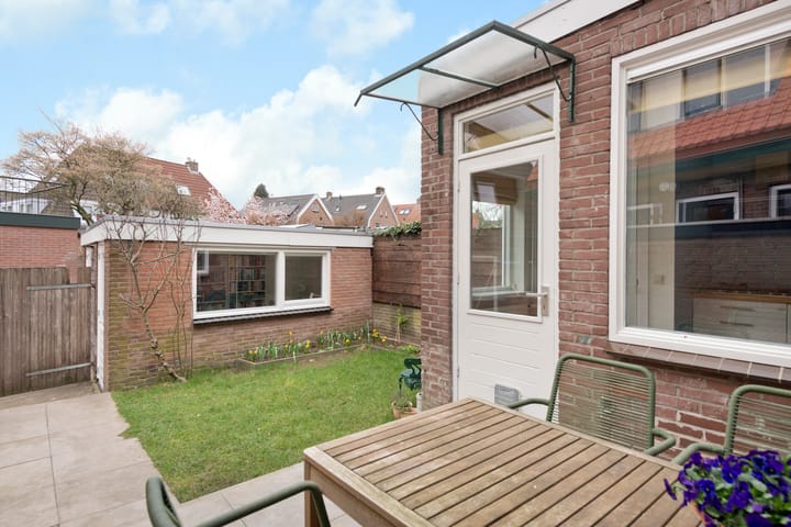 Foto 43 van Veritasweg 8