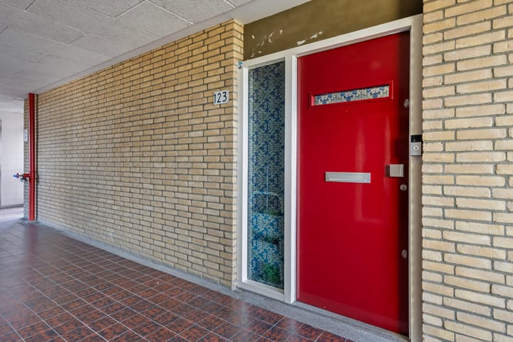 Foto 9 van Heiloostraat 123