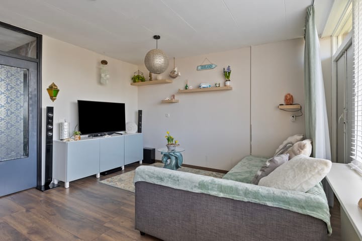 Foto 13 van Heiloostraat 123