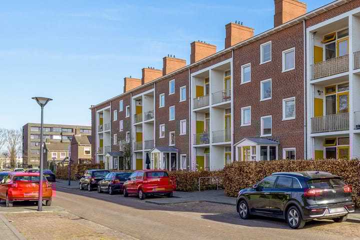 Photo 1 of Wattstraat 12-A