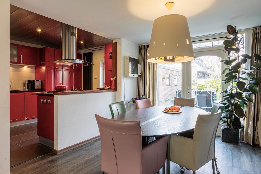 Photo 17 of Emmastraat 27-A