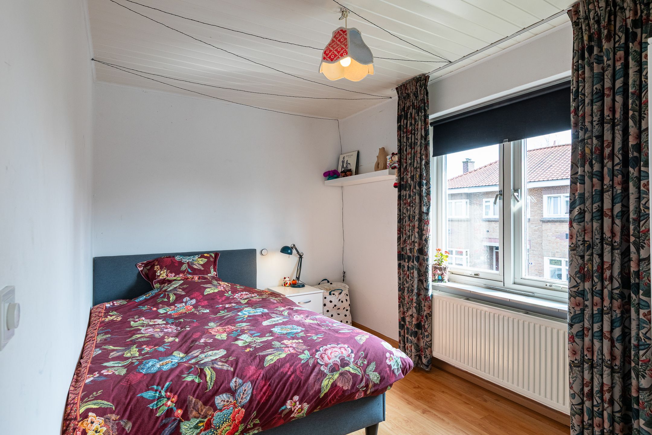 Photo 33 of Emmastraat 27-A