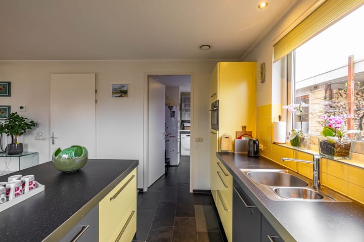 Foto 18 van Koningin Julianalaan 23