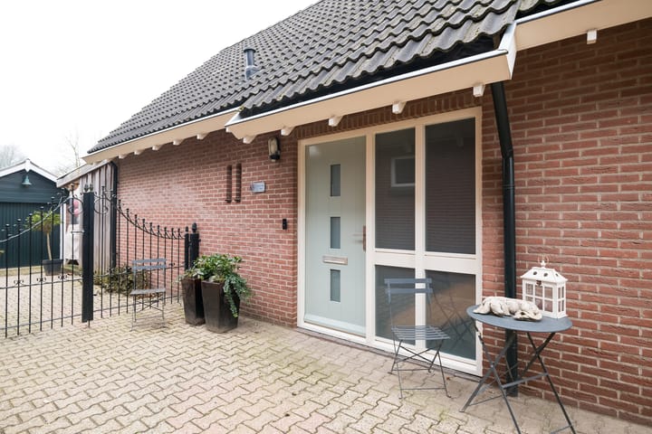 Foto 7 van Ravenhorsterweg 83-I