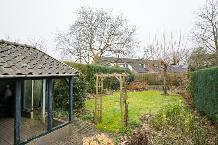 Foto 40 van Ravenhorsterweg 83-I