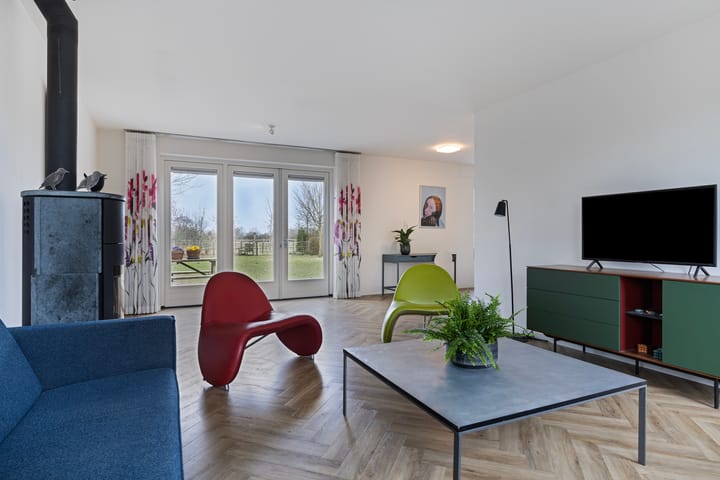 Photo 2 of van der Poest Clementstraat 38