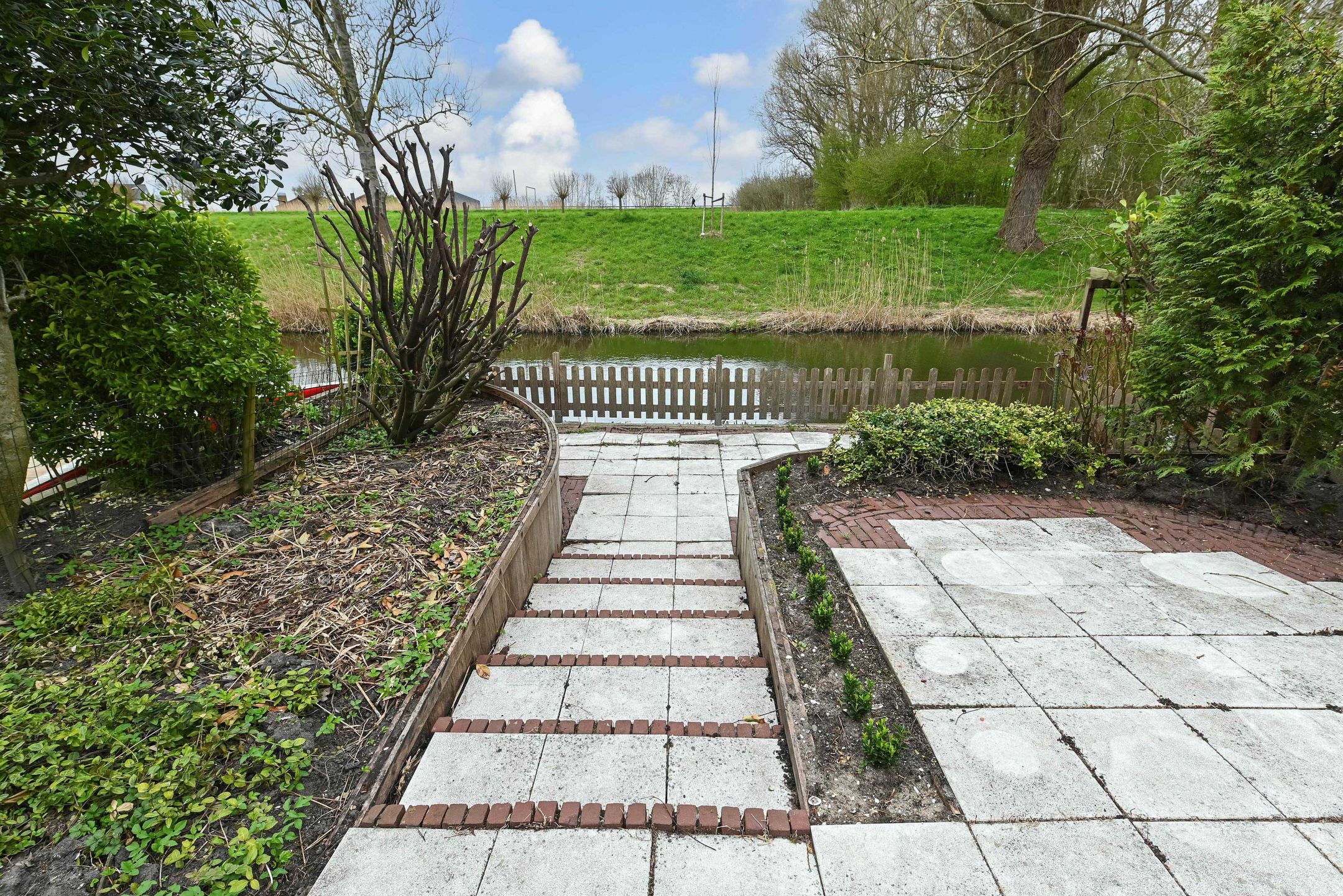 Foto 3 van César Franckrode 38