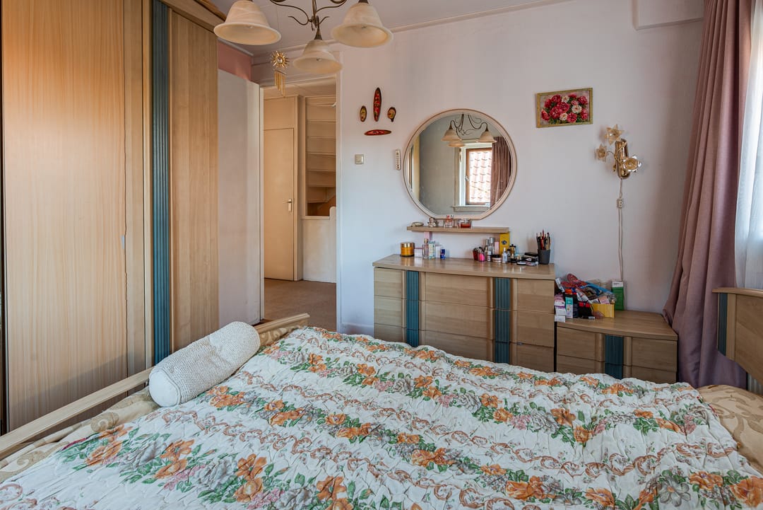 Photo 13 of Mezenstraat 12