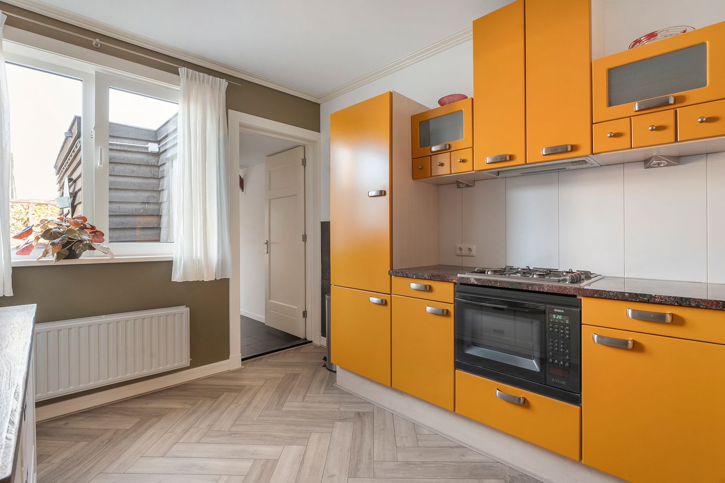 Photo 25 of van Echtenstraat 5-A