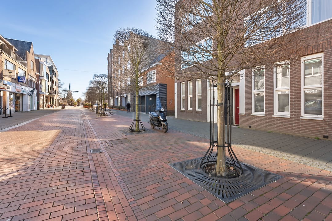 Photo 43 of van Echtenstraat 5-A