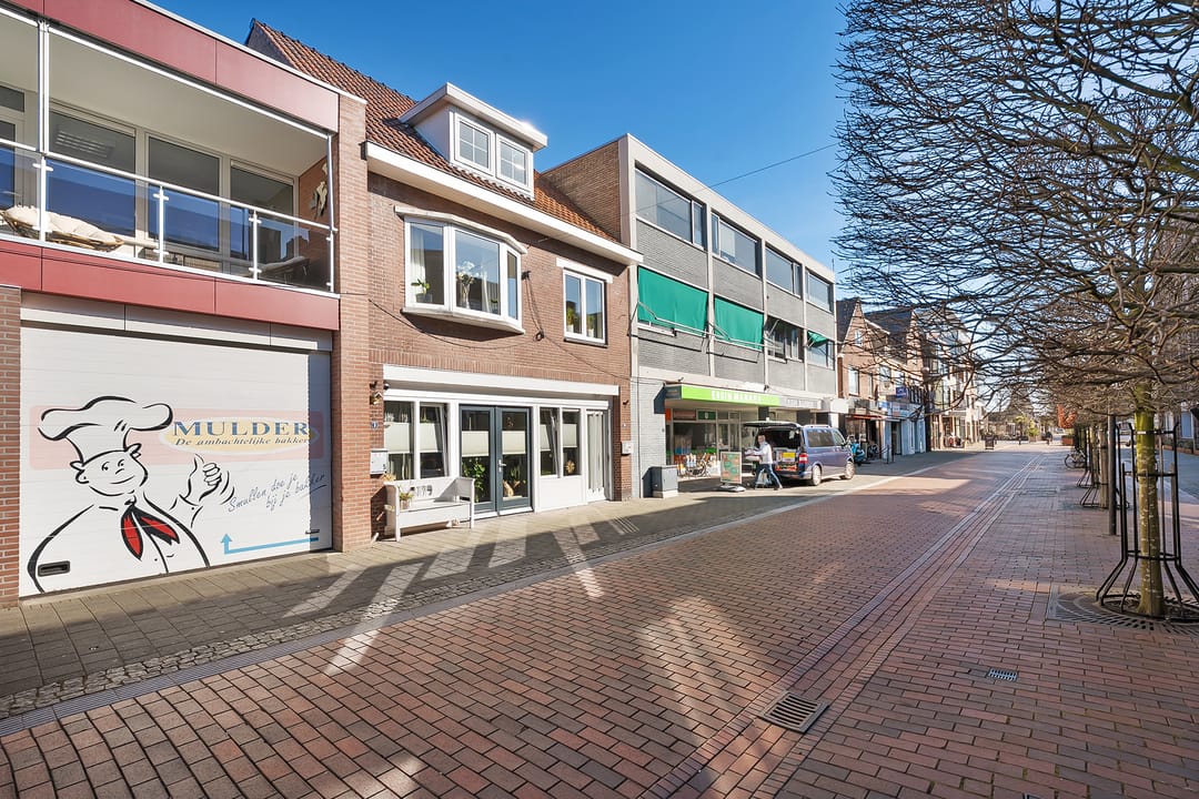 Photo 52 of van Echtenstraat 5-A