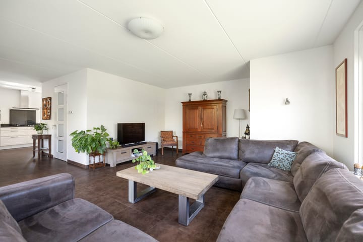 Foto 9 van Alex Roosdorpstraat 20