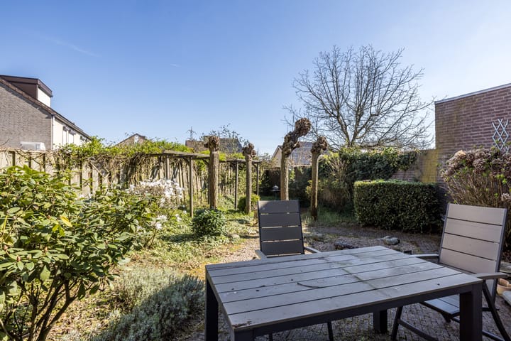 Foto 33 van Overheek 14