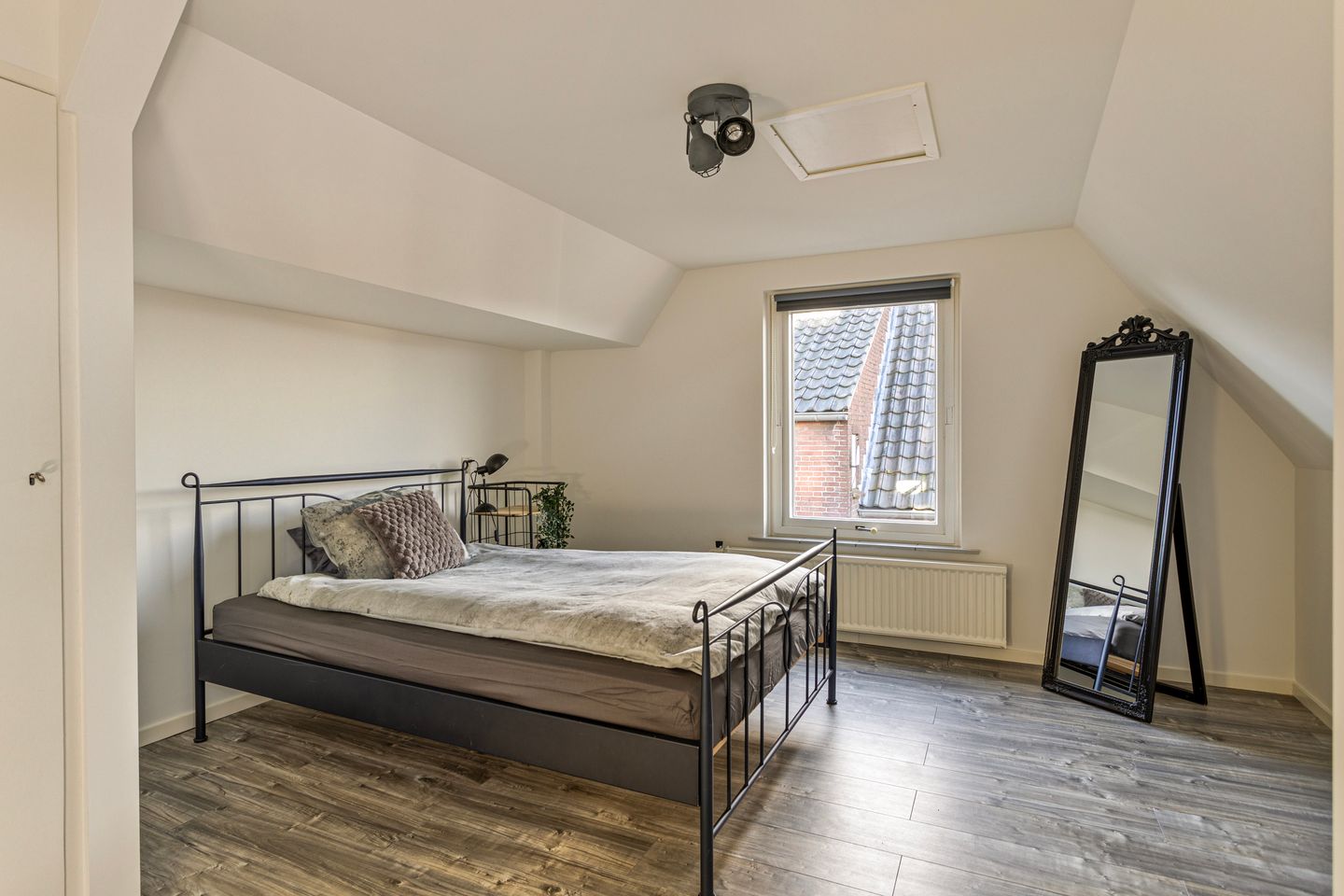 Photo 29 of Beatrixstraat 17