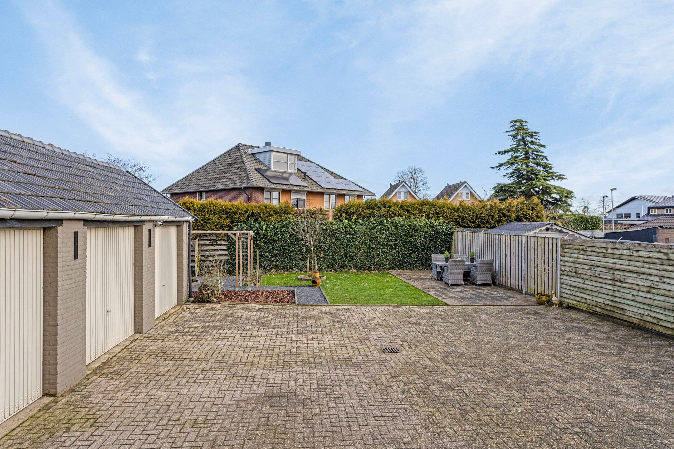 Photo 39 of Beatrixstraat 17