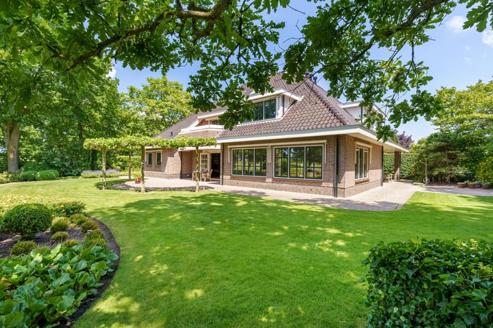 Photo 3 of Grevelingenhout 170