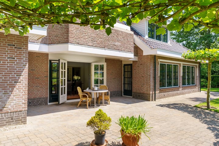 Photo 10 of Grevelingenhout 170