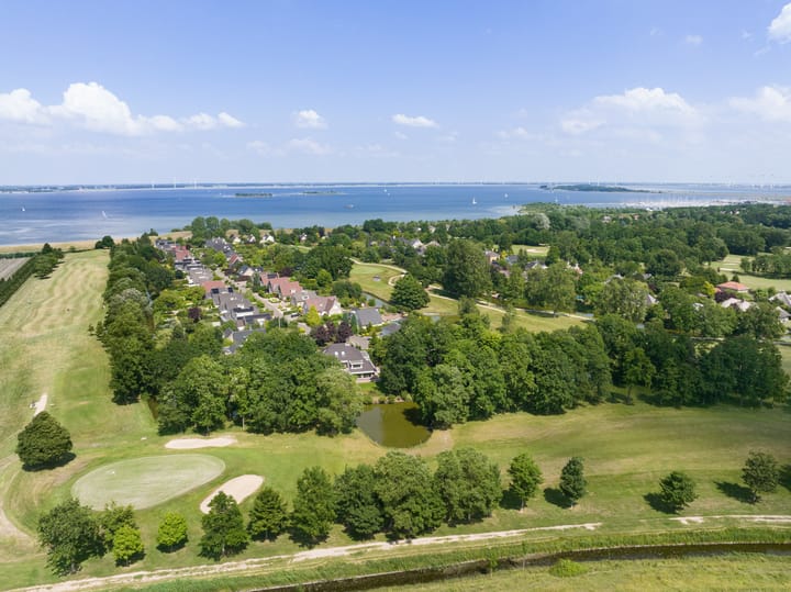 Photo 24 of Grevelingenhout 170