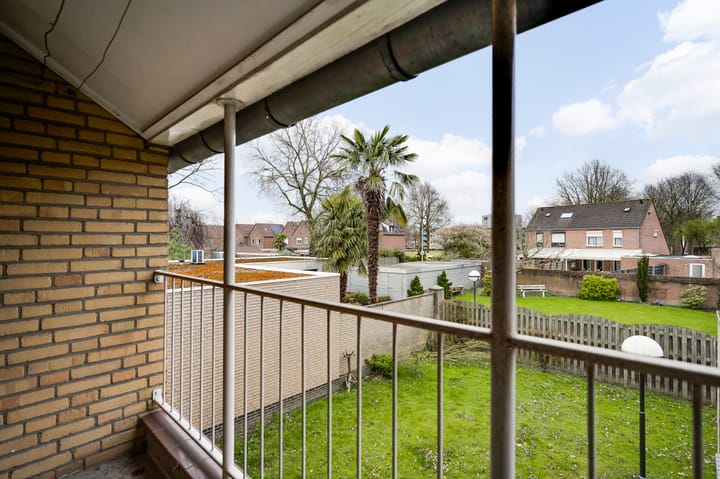 Foto 18 van Maaseikerweg 83