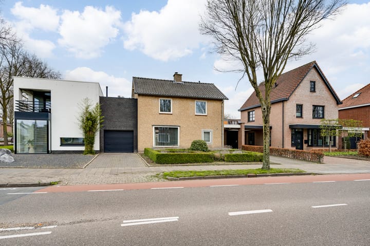 Foto 26 van Maaseikerweg 83