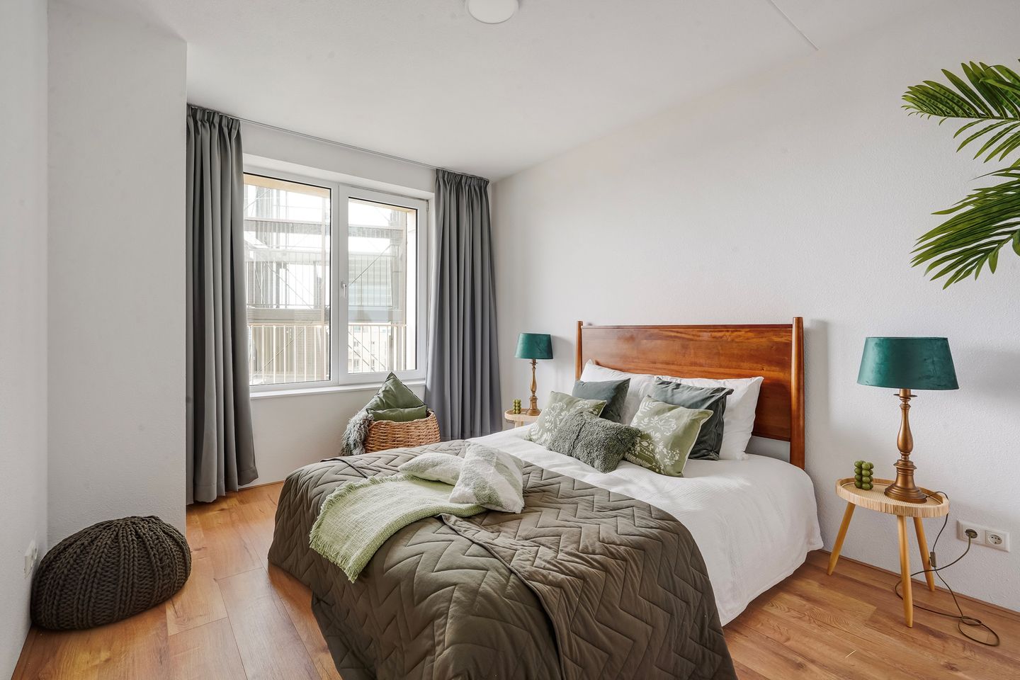 Foto 35 van Van Leeuwenhoekpark 214