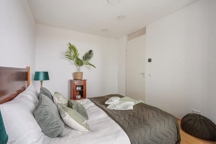 Foto 37 van Van Leeuwenhoekpark 214