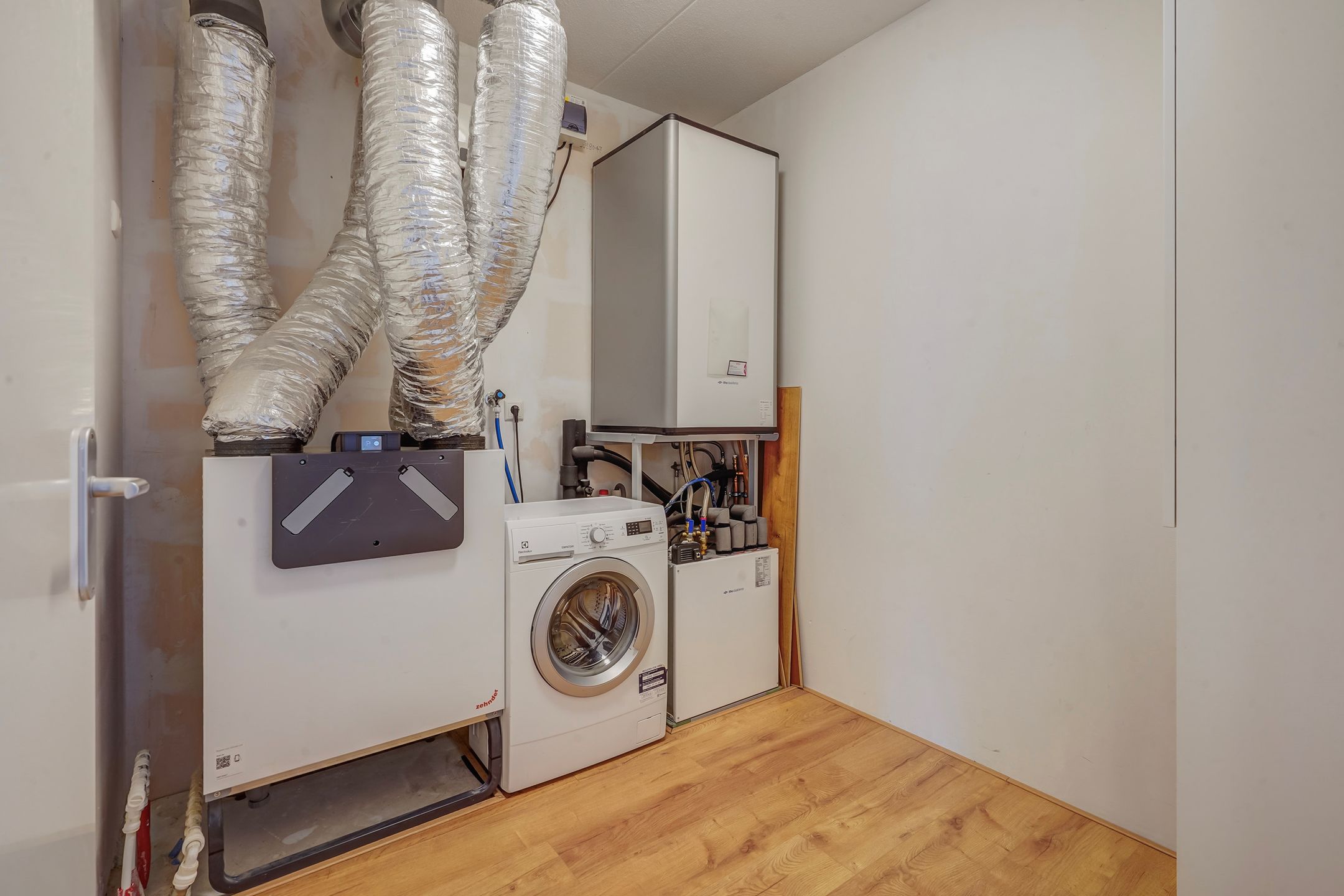 Foto 42 van Van Leeuwenhoekpark 214