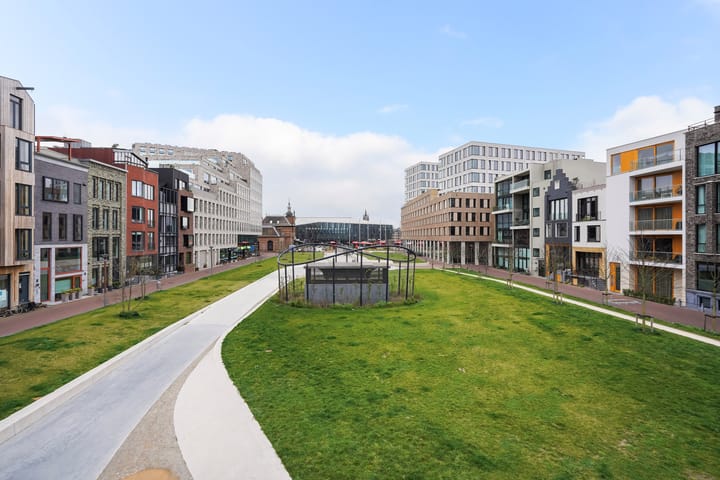 Foto 43 van Van Leeuwenhoekpark 214