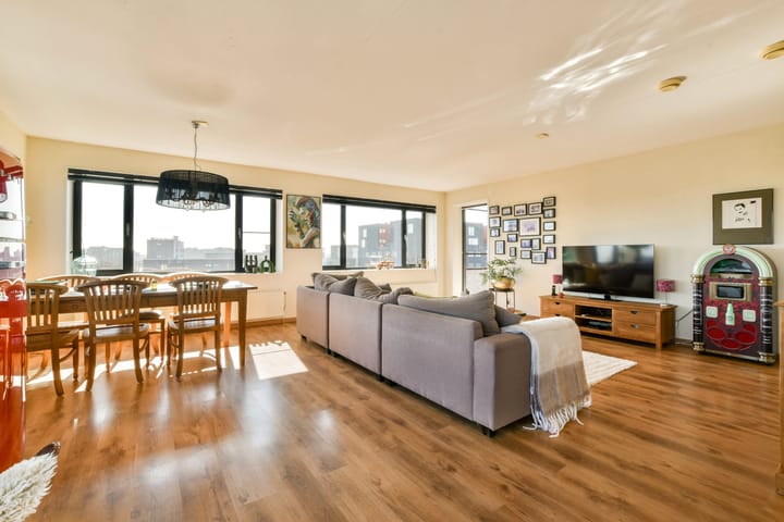 Foto 8 van Maria Austriastraat 586