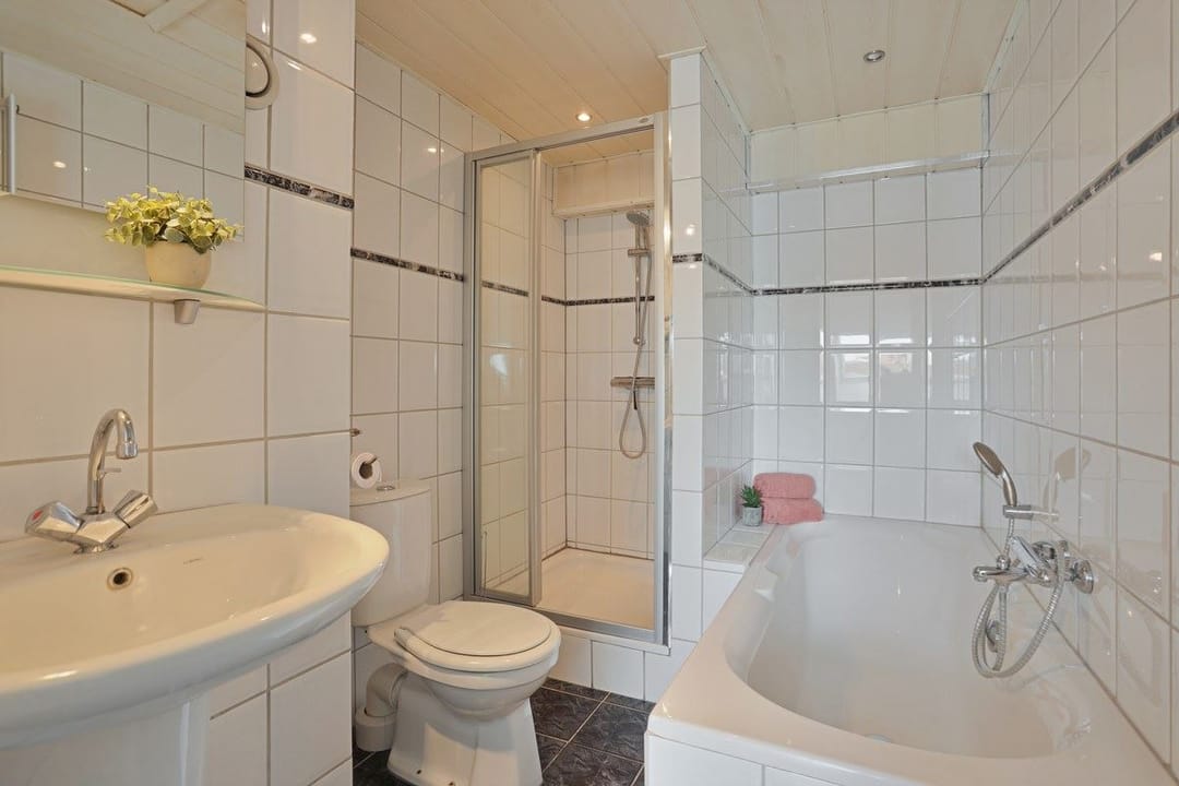 Photo 17 of Lindestraat 8-A