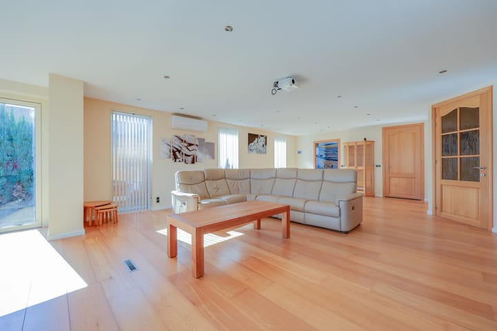 Foto 9 van Marquette 84