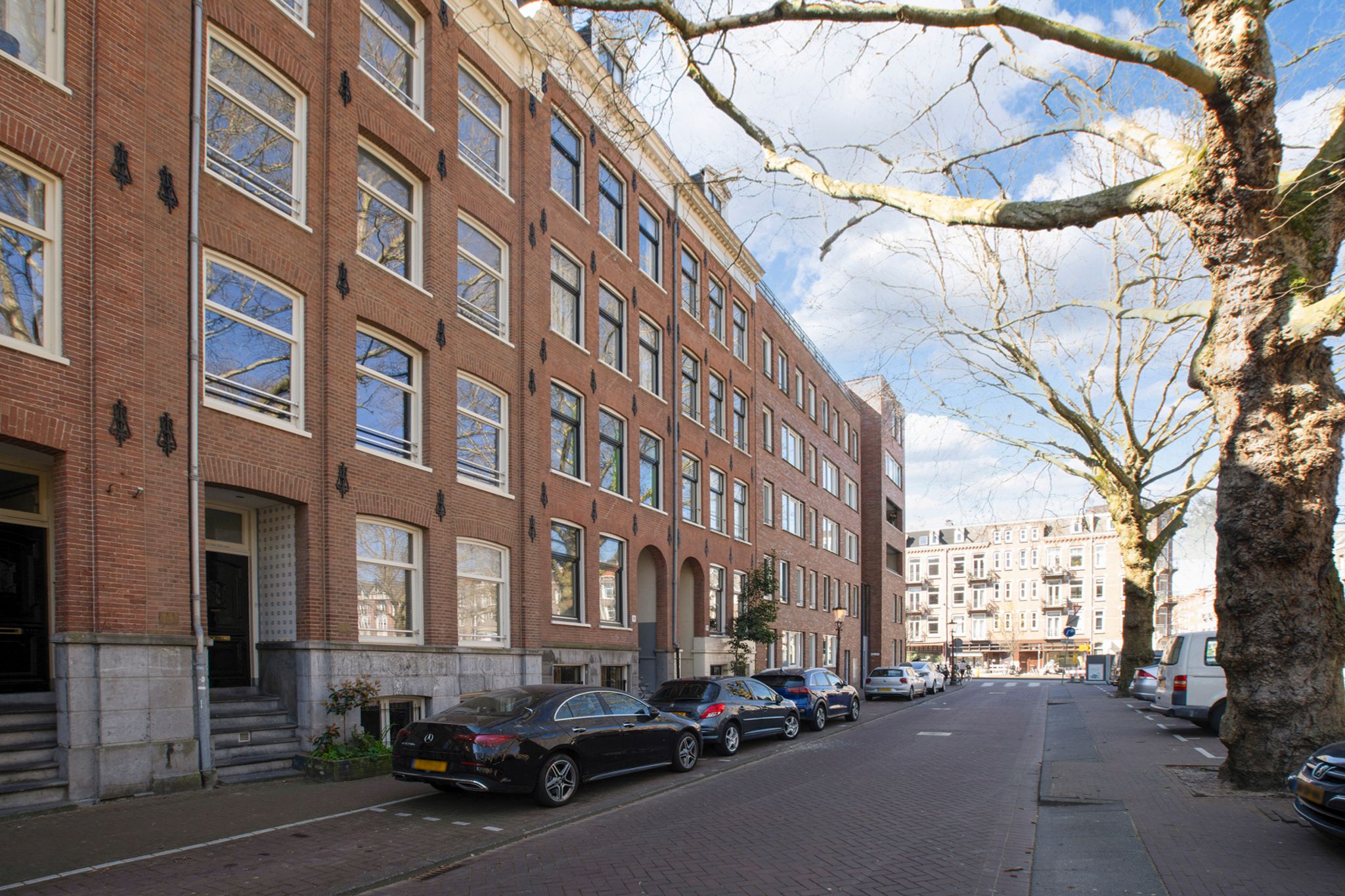 Foto 3 van Van Oldenbarneveldtplein 17-4