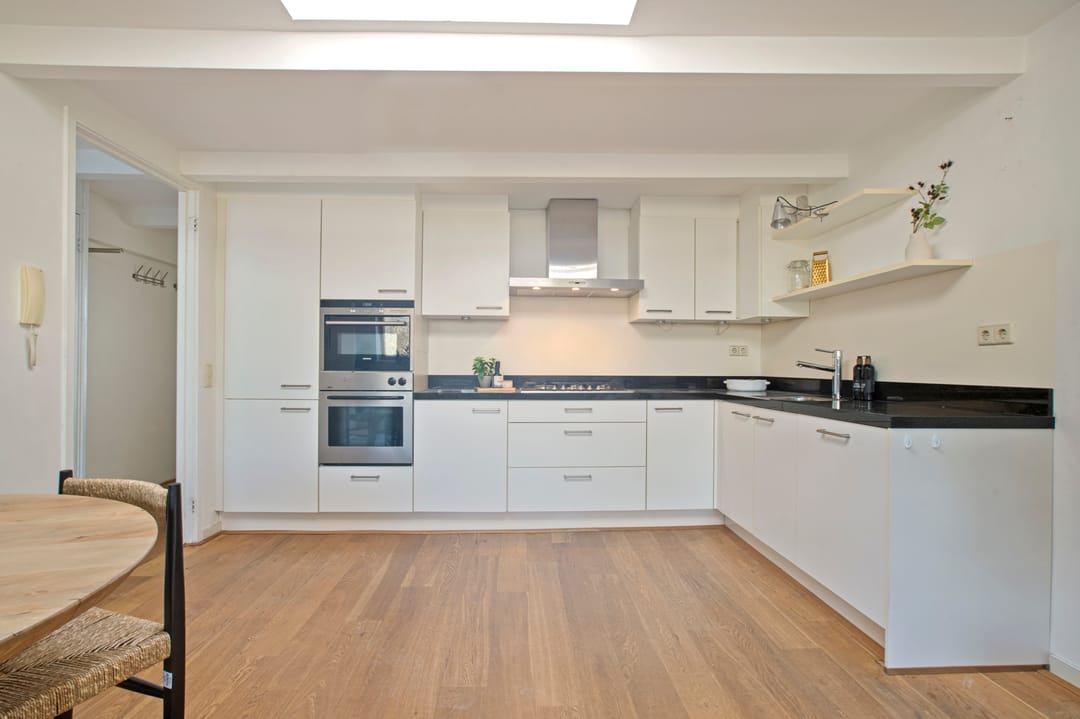 Foto 11 van Van Oldenbarneveldtplein 17-4