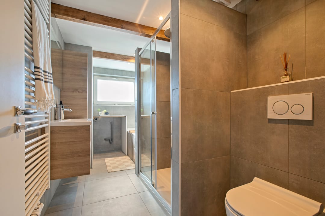 Foto 16 van Van Oldenbarneveldtplein 17-4