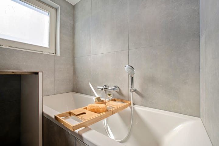 Foto 17 van Van Oldenbarneveldtplein 17-4