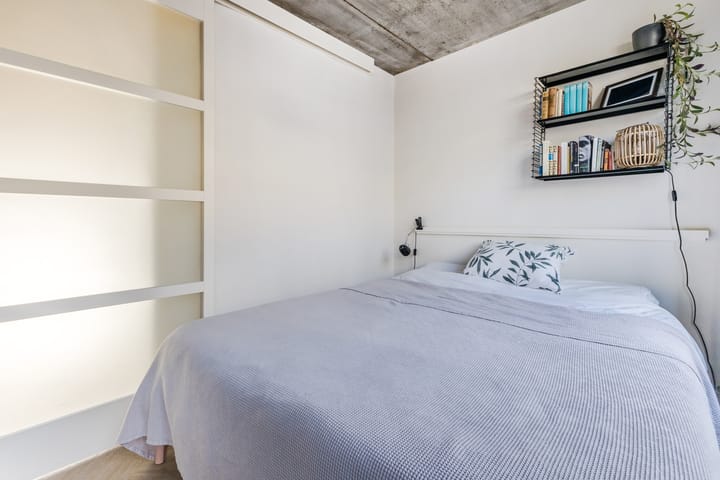 Foto 16 van Eerste Anjeliersdwarsstraat 12-B