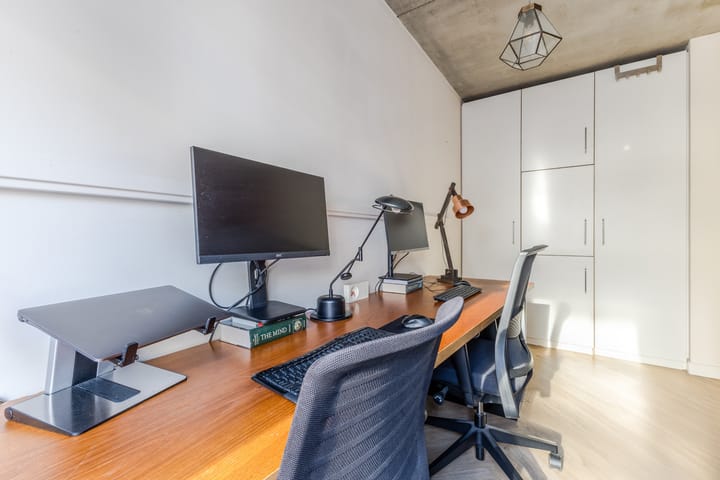 Foto 23 van Eerste Anjeliersdwarsstraat 12-B