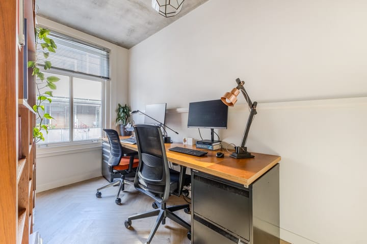 Foto 24 van Eerste Anjeliersdwarsstraat 12-B