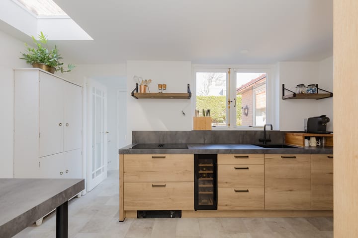 Foto 49 van Dr. Schuitstraat 27