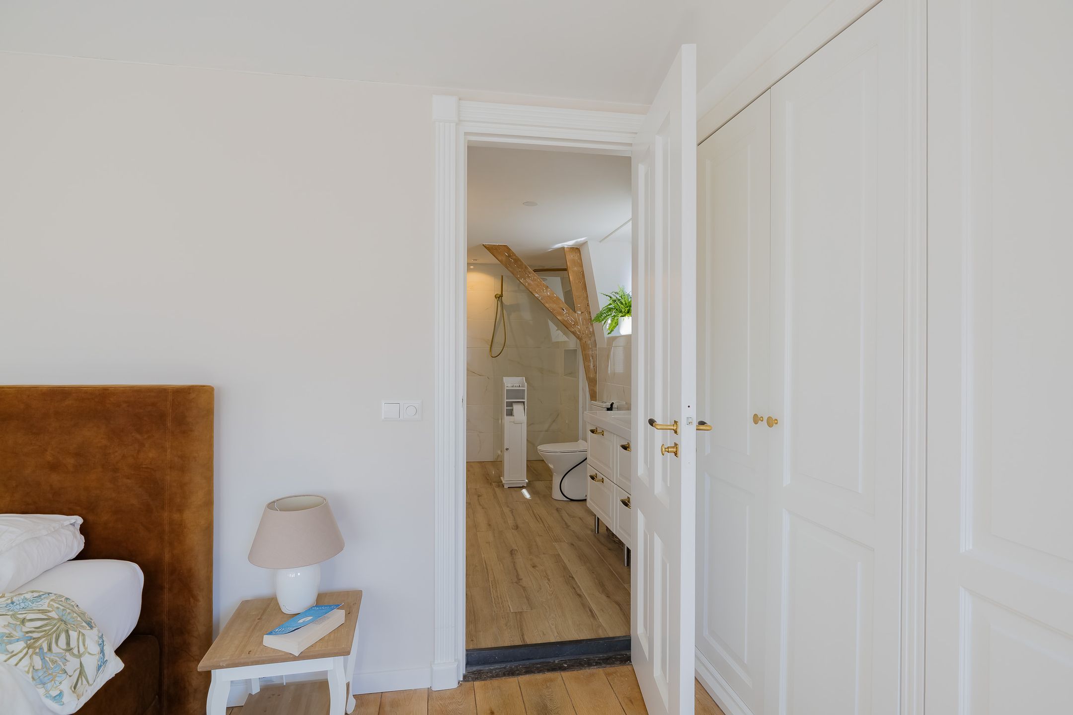 Foto 69 van Dr. Schuitstraat 27