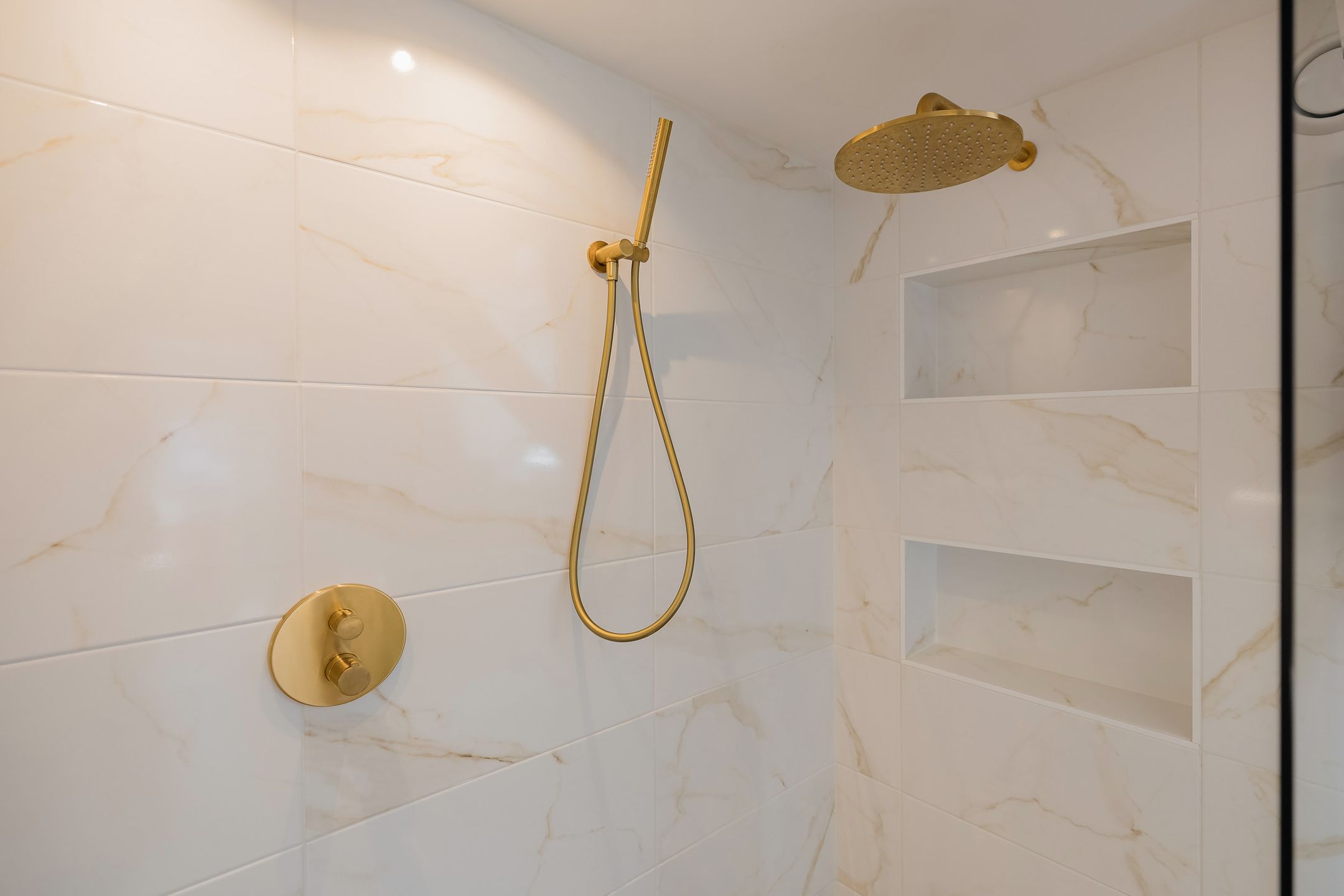 Foto 75 van Dr. Schuitstraat 27