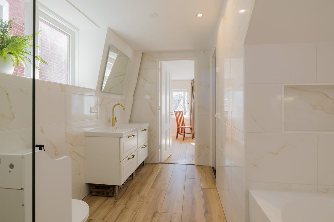 Foto 77 van Dr. Schuitstraat 27